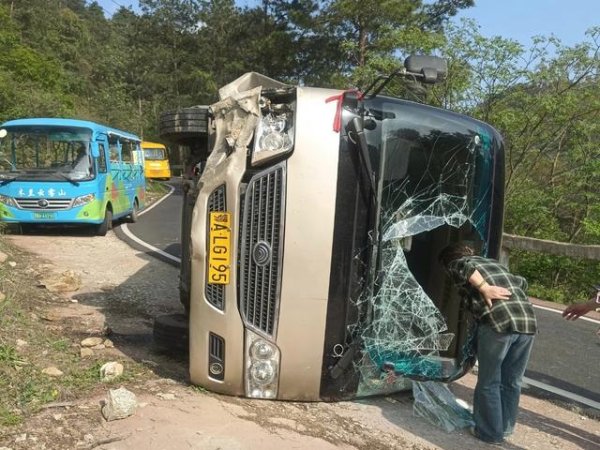 体育游戏app平台一旅客吐槽：“体验感最差的景点-开云集团「中国」Kaiyun·官方网站